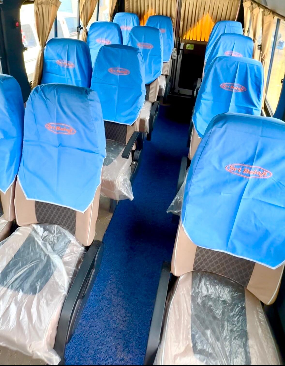 14 Seater Tempo Traveller Rental in Coimbatore, Sri Balaji Travels